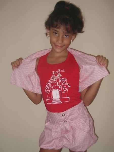 CONJUNTO SHORT, BLUSA E BOLERO