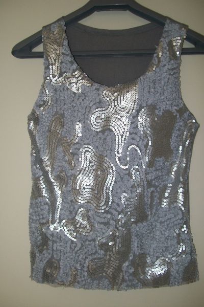 BLUSA EM PAETÊS